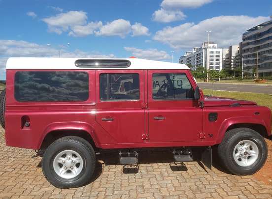 LAND ROVER-DEFENDER-2000