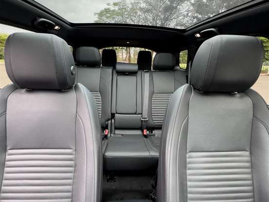 LAND ROVER-DISCOVERY SPORT-2.0 D200 TURBO DIESEL MHEV R-DYNAMIC SE AUTOMÁTICO LAND ROVER-DISCOVERY SPORT-2023