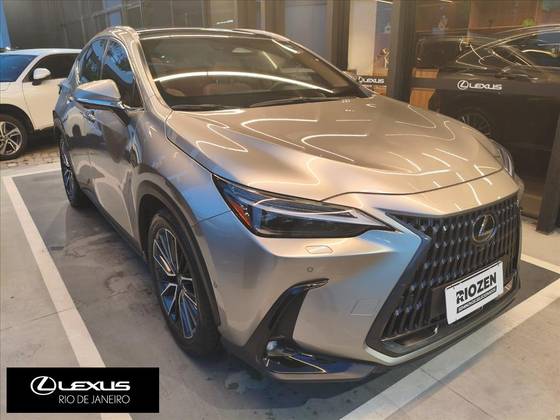 LEXUS NX 450h+ 2.5 PHEV AWD CVT