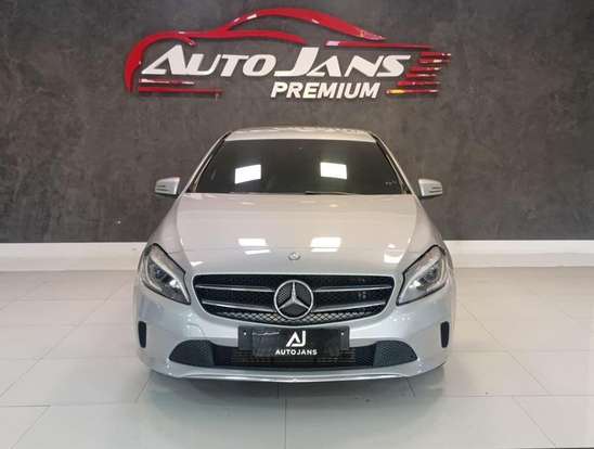 MERCEDES-BENZ-A 200-2016