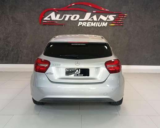 MERCEDES-BENZ-A 200-2016