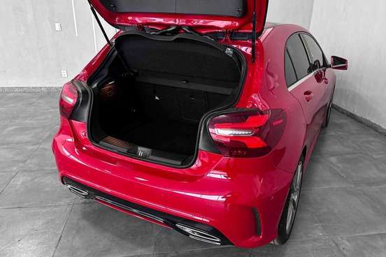 MERCEDES-BENZ-A 250-2017