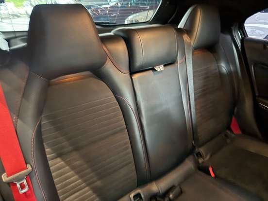 MERCEDES-BENZ-A 250-2.0 SPORT TURBO GASOLINA 4P AUTOMATIZADO MERCEDES-BENZ-A 250-2014