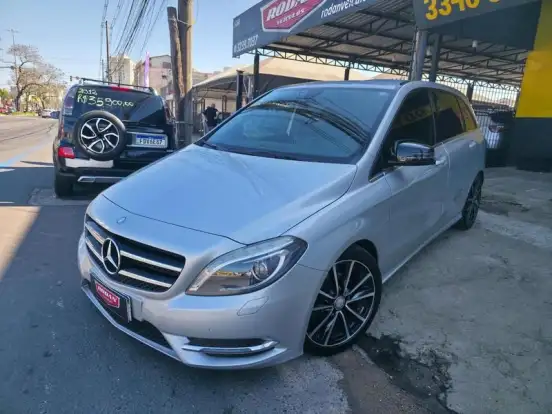 MERCEDES-BENZ-B 200-2012