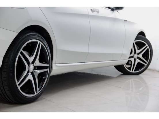 MERCEDES-BENZ-C 180-2015