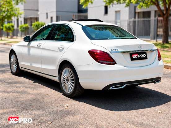 MERCEDES-BENZ-C 180-2017