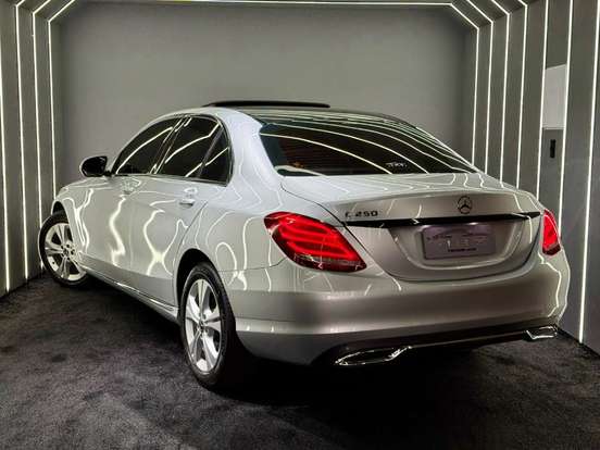 MERCEDES-BENZ-C 250-2.0 CGI GASOLINA AVANTGARDE 9G-TRONIC MERCEDES-BENZ-C 250-2017