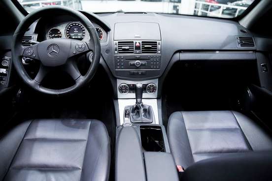 MERCEDES-BENZ-C 280-2007