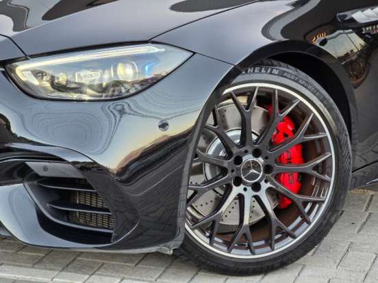 MERCEDES-BENZ-C 63 AMG-2024