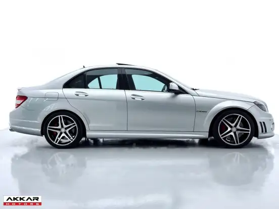 MERCEDES-BENZ-C 63 AMG-6.2 V8 GASOLINA 7G-TRONIC MERCEDES-BENZ-C 63 AMG-2008