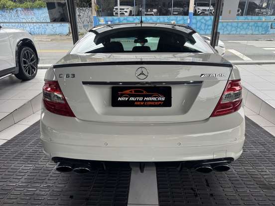 MERCEDES-BENZ-C 63 AMG-6.2 V8 GASOLINA MCT MERCEDES-BENZ-C 63 AMG-2008
