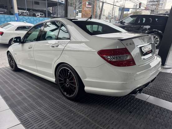 MERCEDES-BENZ-C 63 AMG-6.2 V8 GASOLINA MCT MERCEDES-BENZ-C 63 AMG-2008