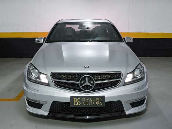 MERCEDES-BENZ-C 63 AMG-6.2 V8 GASOLINA MCT MERCEDES-BENZ-C 63 AMG-2011