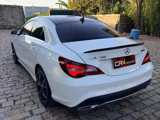 MERCEDES-BENZ-CLA 200-1.6 URBAN 16V FLEX 4P AUTOMÁTICO MERCEDES-BENZ-CLA 200-2016