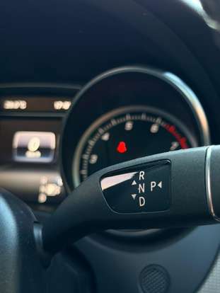MERCEDES-BENZ-CLA 200-2016