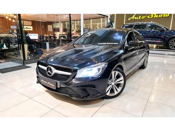 Mercedes-Benz CLA 200 1.6 Urban 16V Gasolina 4P Automático
