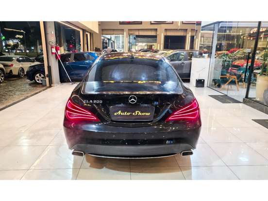 MERCEDES-BENZ-CLA 200-2014