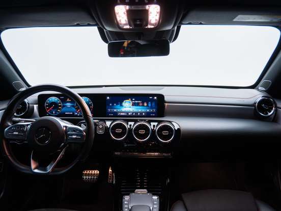 MERCEDES-BENZ-CLA 35 AMG-2.0 CGI GASOLINA 4MATIC 7G-DCT MERCEDES-BENZ-CLA 35 AMG-2021