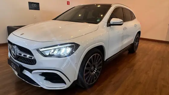 MERCEDES-BENZ GLA 200 1.3 MHEV AMG LINE 7G-DCT