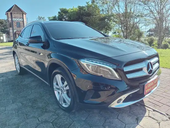 MERCEDES-BENZ-GLA 200-1.6 CGI ADVANCE 16V TURBO FLEX 4P AUTOMÁTICO MERCEDES-BENZ-GLA 200-2016