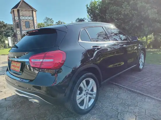 MERCEDES-BENZ-GLA 200-1.6 CGI ADVANCE 16V TURBO FLEX 4P AUTOMÁTICO MERCEDES-BENZ-GLA 200-2016