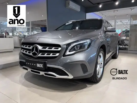 MERCEDES-BENZ GLA 200 1.6 CGI FLEX ADVANCE 7G-DCT