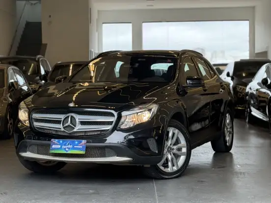 MERCEDES-BENZ-GLA 200-1.6 CGI STYLE 16V TURBO FLEX 4P AUTOMÁTICO MERCEDES-BENZ-GLA 200-2015