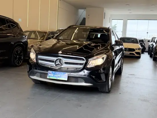 MERCEDES-BENZ-GLA 200-1.6 CGI STYLE 16V TURBO FLEX 4P AUTOMÁTICO MERCEDES-BENZ-GLA 200-2015