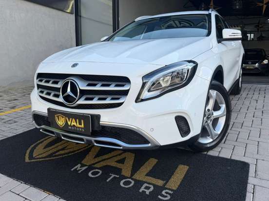 MERCEDES-BENZ-GLA 200-1.6 CGI FLEX ADVANCE 7G-DCT MERCEDES-BENZ-GLA 200-2019