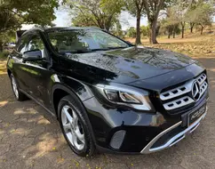 MERCEDES-BENZ GLA 200 1.6 CGI FLEX ADVANCE 7G-DCT MERCEDES-BENZ GLA 200 1.6 CGI FLEX ADVANCE 7G-DCT