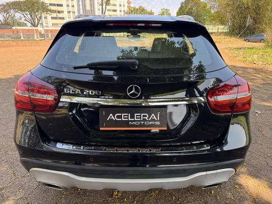 MERCEDES-BENZ-GLA 200-1.6 CGI FLEX ADVANCE 7G-DCT MERCEDES-BENZ-GLA 200-2019