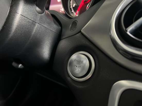 MERCEDES-BENZ-GLA 200-1.6 CGI FLEX ADVANCE 7G-DCT MERCEDES-BENZ-GLA 200-2019