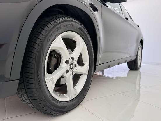 MERCEDES-BENZ-GLA 200-1.6 CGI FLEX STYLE 7G-DCT MERCEDES-BENZ-GLA 200-2017