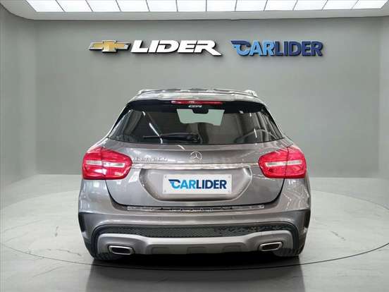 MERCEDES-BENZ-GLA 250-2.0 16V TURBO GASOLINA SPORT 4P AUTOMÁTICO MERCEDES-BENZ-GLA 250-2015