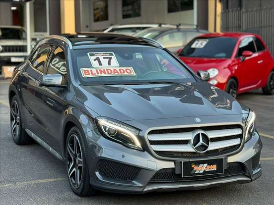 MERCEDES-BENZ-GLA 250-2017