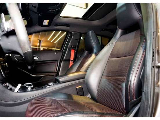 MERCEDES-BENZ-GLA 45 AMG-2015