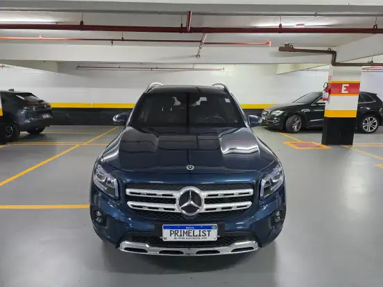 MERCEDES-BENZ-GLB 200-2021