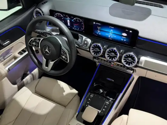 MERCEDES-BENZ-GLB 200-1.3 CGI GASOLINA PROGRESSIVE 7G-DCT MERCEDES-BENZ-GLB 200-2022