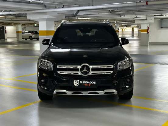 MERCEDES-BENZ-GLB 200-2021