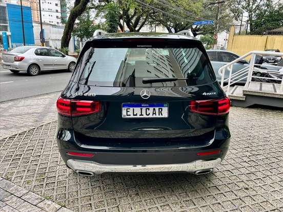 MERCEDES-BENZ-GLB 220-2.0 MHEV PROGRESSIVE 4MATIC 8G-DCT MERCEDES-BENZ-GLB 220-2026