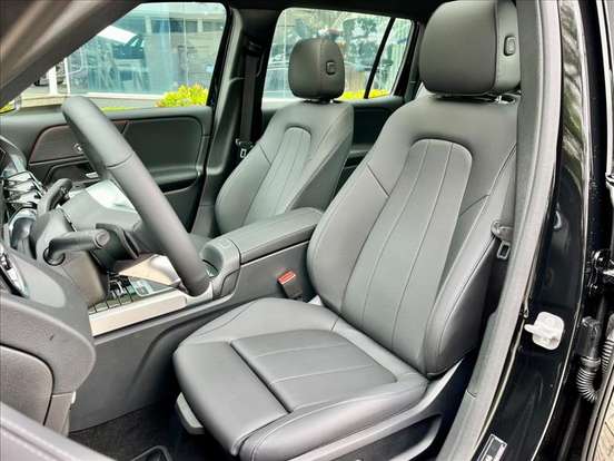 MERCEDES-BENZ-GLB 220-2.0 MHEV PROGRESSIVE 4MATIC 8G-DCT MERCEDES-BENZ-GLB 220-2026