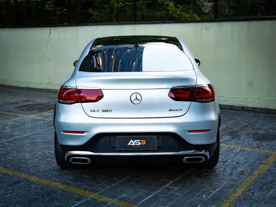 MERCEDES-BENZ-GLC 300-2019