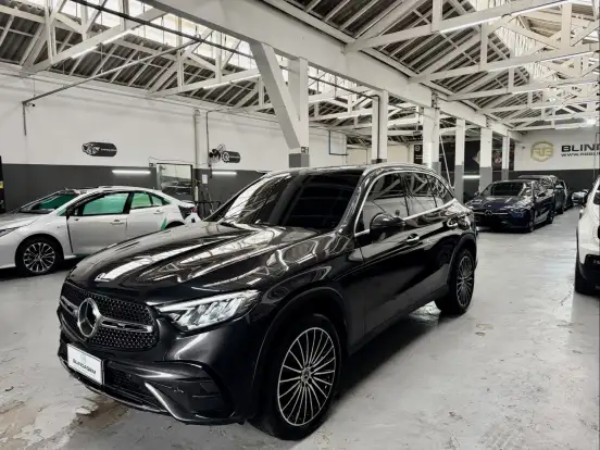 MERCEDES-BENZ-GLC 300-2026