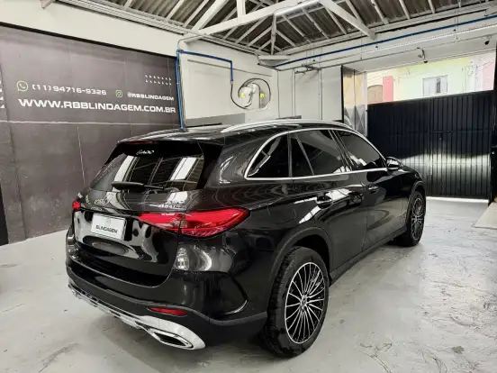 MERCEDES-BENZ-GLC 300-2026