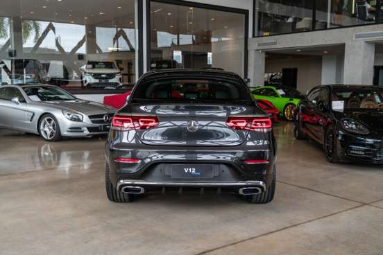 MERCEDES-BENZ-GLC 300-2022