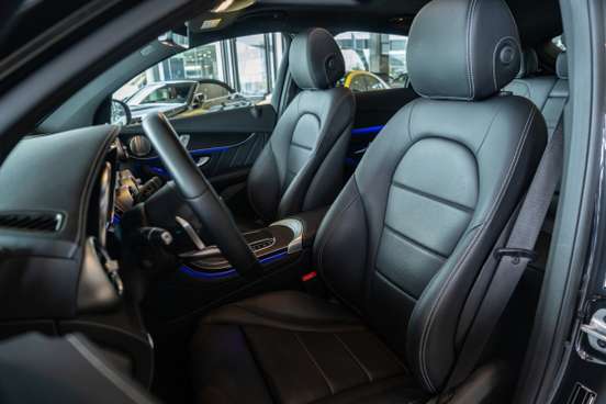 MERCEDES-BENZ-GLC 300-2022