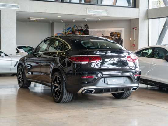 MERCEDES-BENZ-GLC 300-2.0 CGI GASOLINA COUPÉ AMG LINE 4MATIC 9G-TRONIC MERCEDES-BENZ-GLC 300-2022
