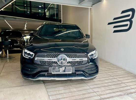 MERCEDES-BENZ-GLC 300-2023