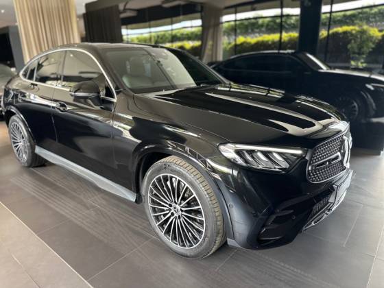 MERCEDES-BENZ GLC 300 2.0 MHEV AMG LINE COUPÉ 4MATIC 9G-TRONIC