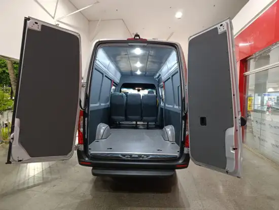 MERCEDES-BENZ-SPRINTER-2.0 CDI DIESEL FURGÃO 417 TA EXTRA LONGO MANUAL MERCEDES-BENZ-SPRINTER-2025